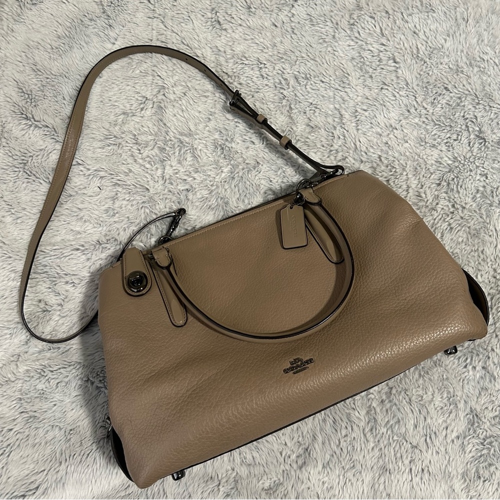 Coach Brooklyn Carryall Turnlock Beige Shoulder and Crossbody Bag